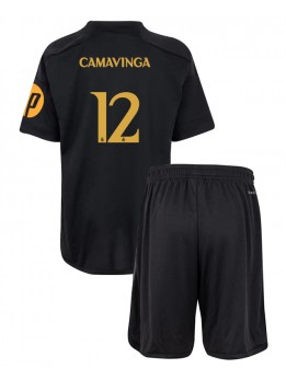 Real Madrid Eduardo Camavinga #12 Ausweichtrikot für Kinder 2023-24 Kurzarm (+ Kurze Hosen)